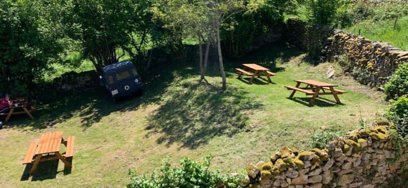 Apartamentos Los Tojos Colsa Kültér fotó